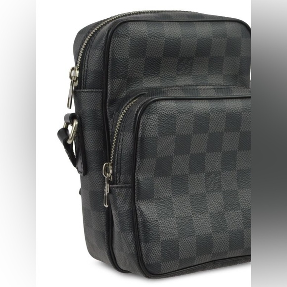 Louis Vuitton (2008) Damier Rem Cross Body Bag - Picture 6 of 15